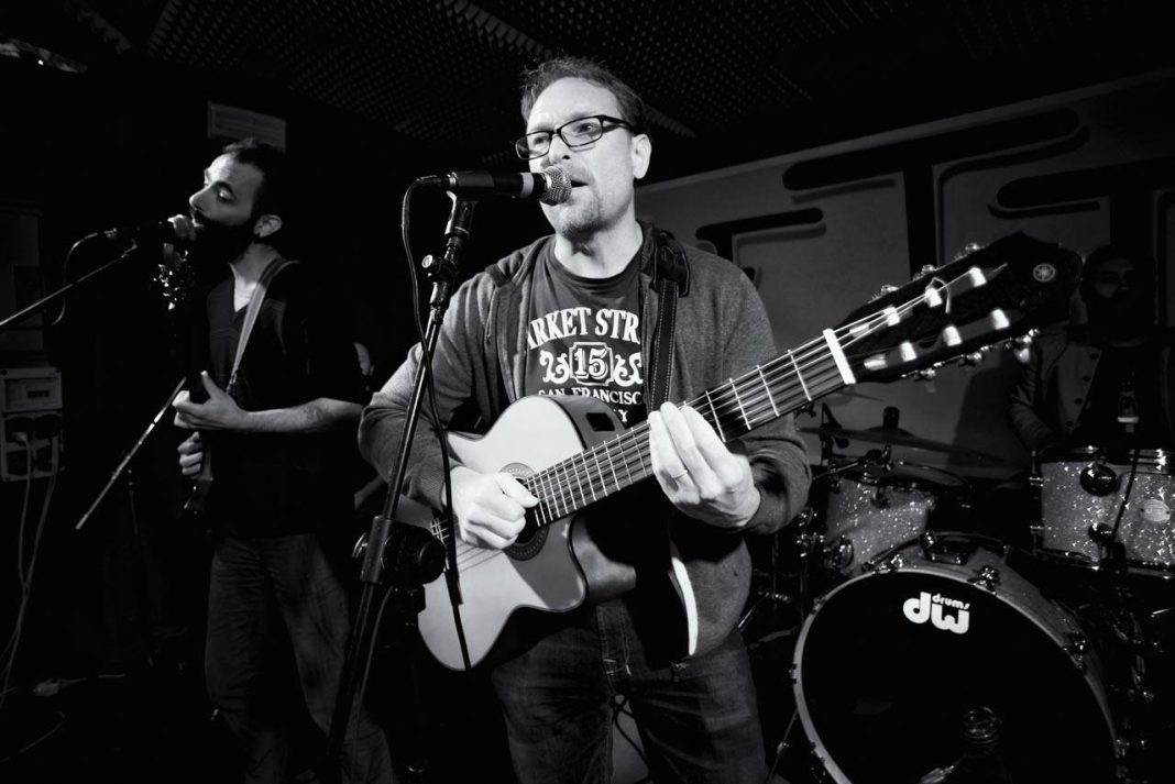 Lukas and the Strawfires (1)