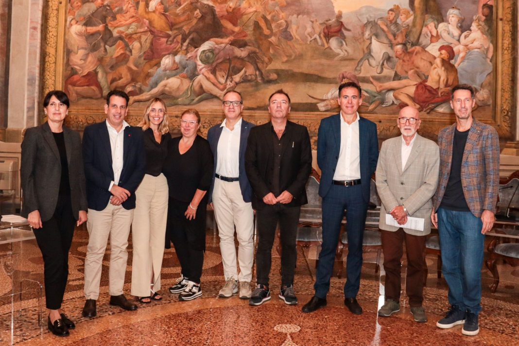 2023 09 10 Biennale di Architettura presentazione (1)