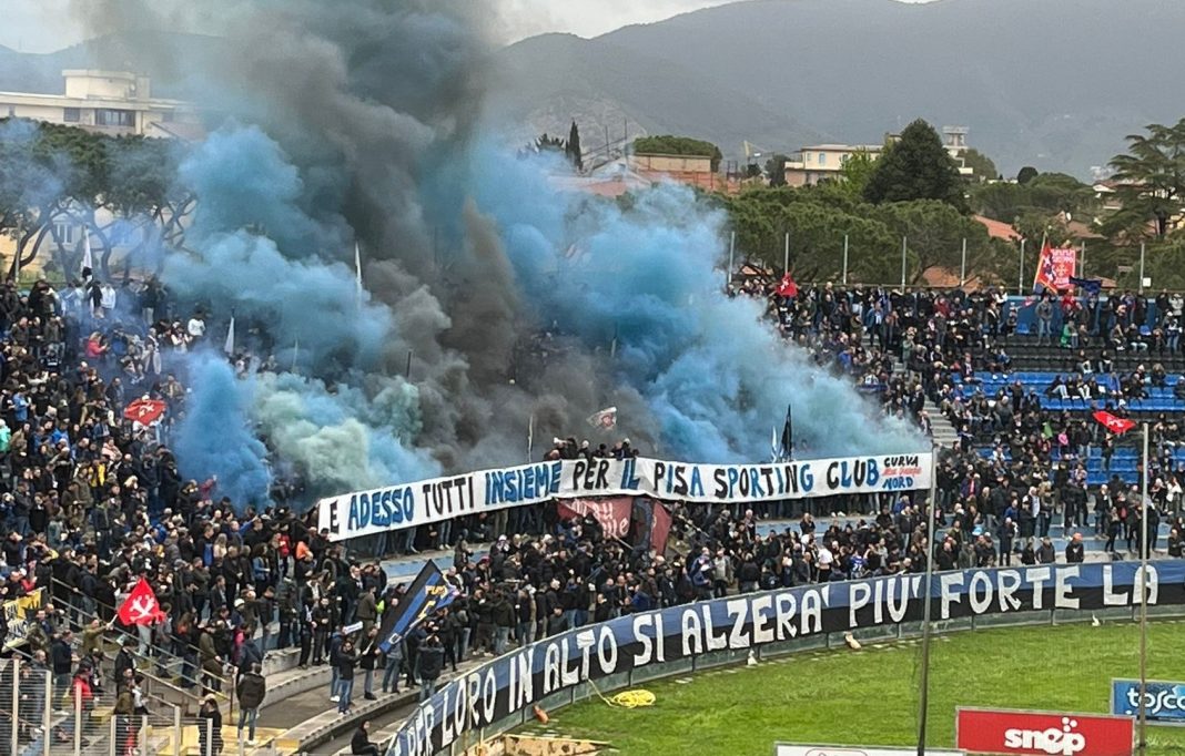 TifosiPisaCurvaPalermo
