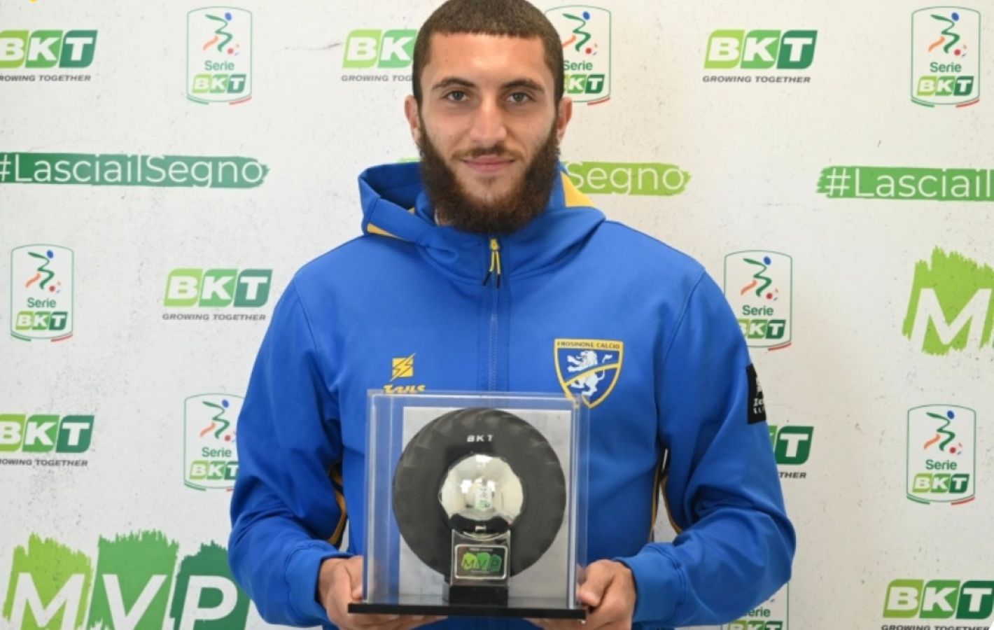 dc216ff0-95f7-4271-bac7-800c39c95435