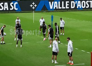 Primo allenamento sotto la pioggia per il Pisa di Bianco a Morgex