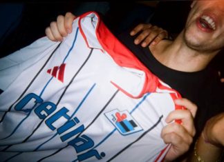 Presentata la terza maglia del Pisa Sporting Club, era già sotto gli occhi del pubblico durante Pisa-Catanzaro. Esordirà con la Juve Stabia